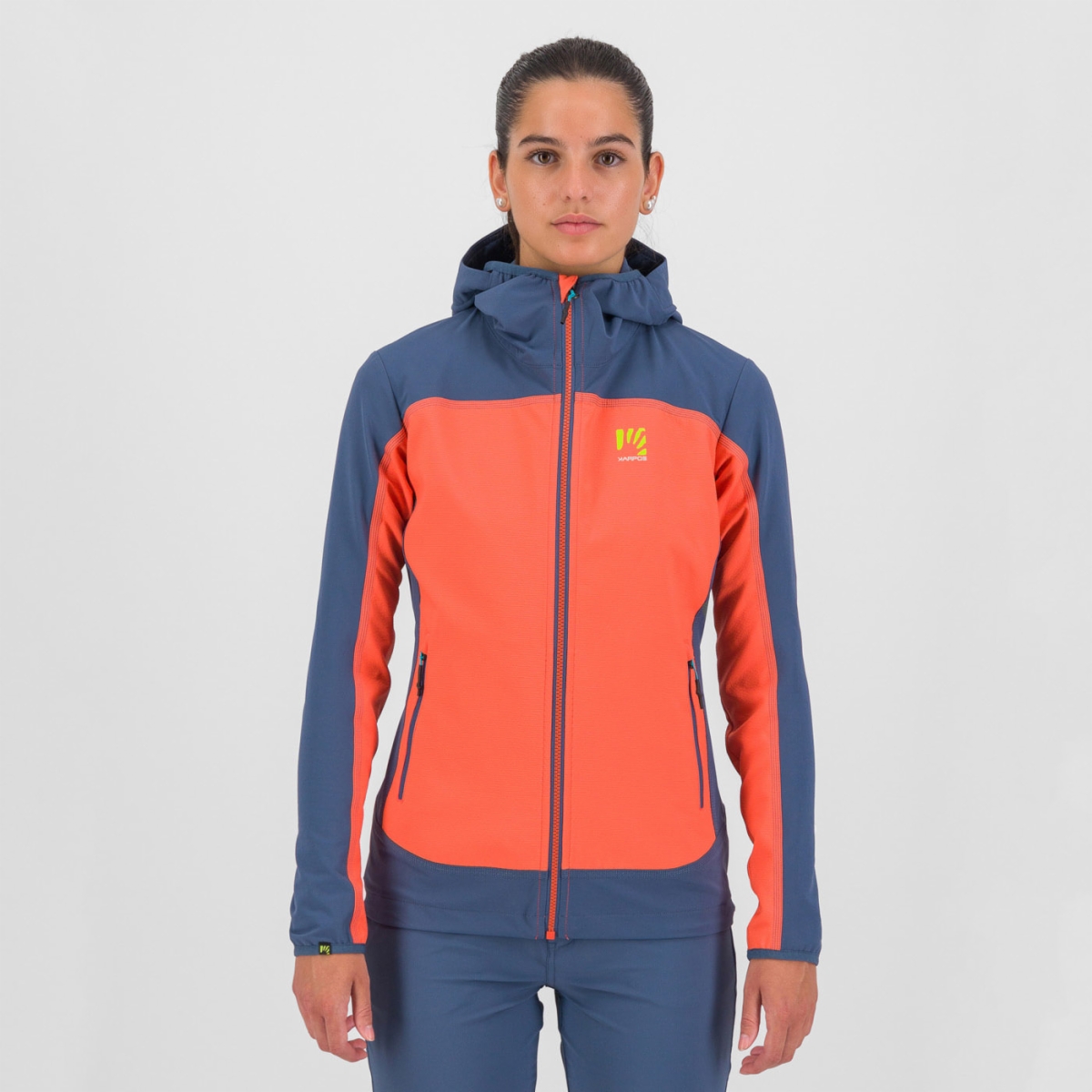 01-2500840-017_Parete W jkt_wmn